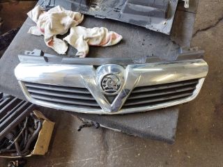 bontott OPEL ZAFIRA B Hűtőrács