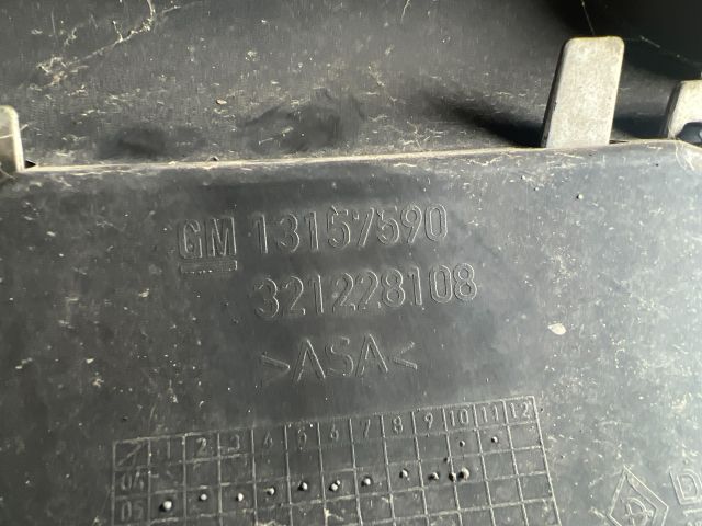 bontott OPEL ZAFIRA B Hűtőrács