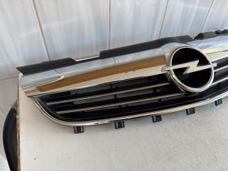 bontott OPEL ZAFIRA B Hűtőrács