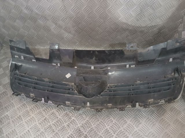 bontott OPEL ZAFIRA B Hűtőrács