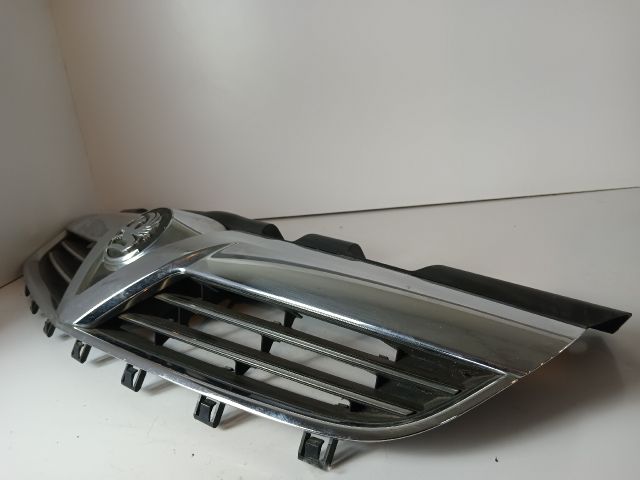 bontott OPEL ZAFIRA B Hűtőrács