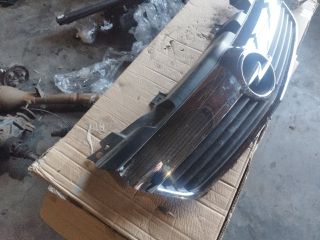 bontott OPEL ZAFIRA B Hűtőrács