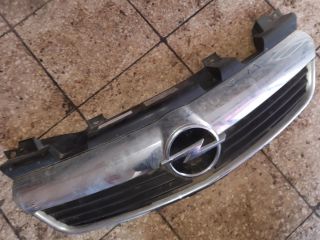 bontott OPEL ZAFIRA B Hűtőrács