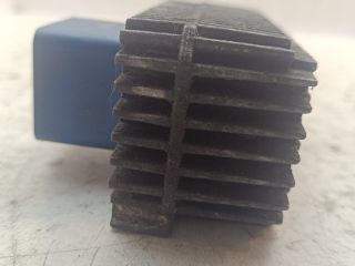 bontott OPEL ZAFIRA B Izzító Relé