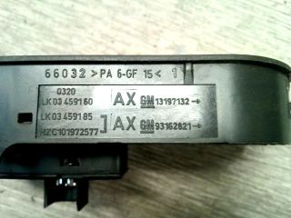 bontott OPEL ZAFIRA B Jobb első Ablakemelő Kapcsoló