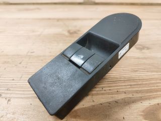 bontott OPEL ZAFIRA B Jobb első Ablakemelő Kapcsoló