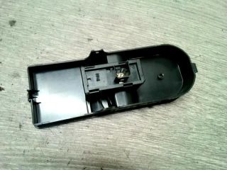 bontott OPEL ZAFIRA B Jobb első Ablakemelő Kapcsoló