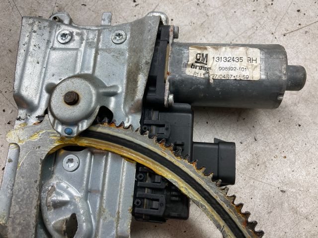 bontott OPEL ZAFIRA B Jobb első Ablakemelő Szerkezet (Elektromos)