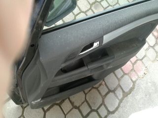 bontott OPEL ZAFIRA B Jobb első Ajtó (Részeivel)