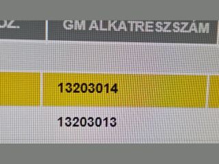 bontott OPEL ZAFIRA B Jobb első Ajtó (Üres lemez)