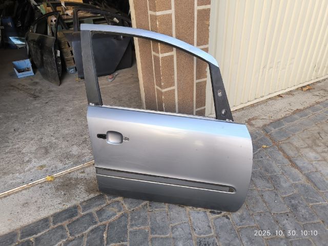 bontott OPEL ZAFIRA B Jobb első Ajtó (Üres lemez)