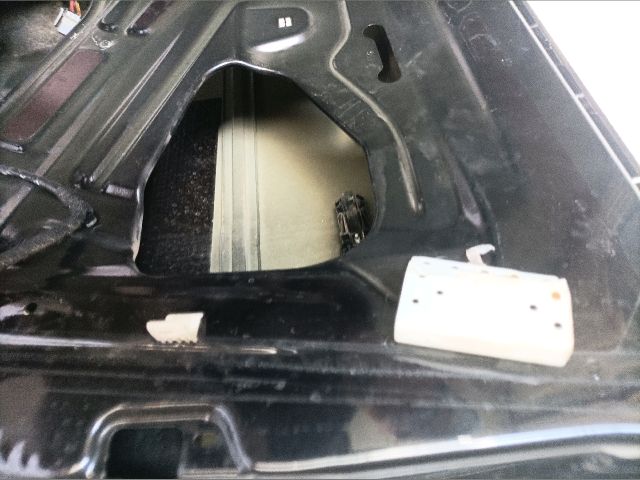 bontott OPEL ZAFIRA B Jobb első Ajtó (Üres lemez)