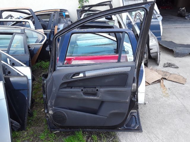 bontott OPEL ZAFIRA B Jobb első Ajtó (Üres lemez)