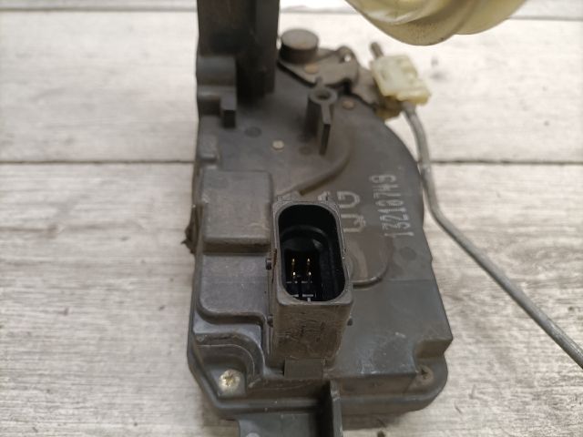 bontott OPEL ZAFIRA B Jobb első Ajtózár