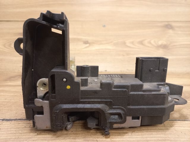 bontott OPEL ZAFIRA B Jobb első Ajtózár