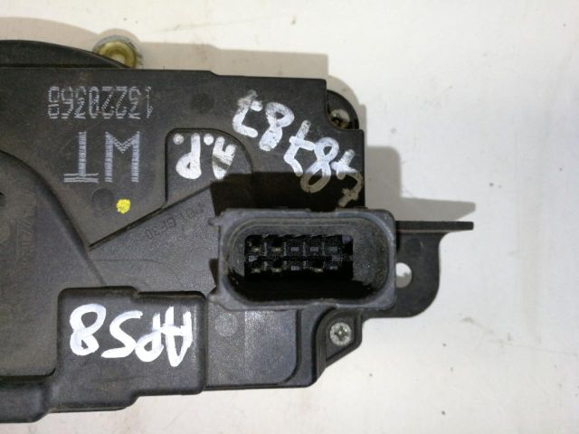 bontott OPEL ZAFIRA B Jobb első Ajtózár