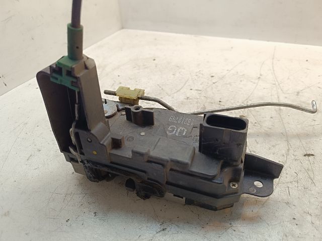 bontott OPEL ZAFIRA B Jobb első Ajtózár