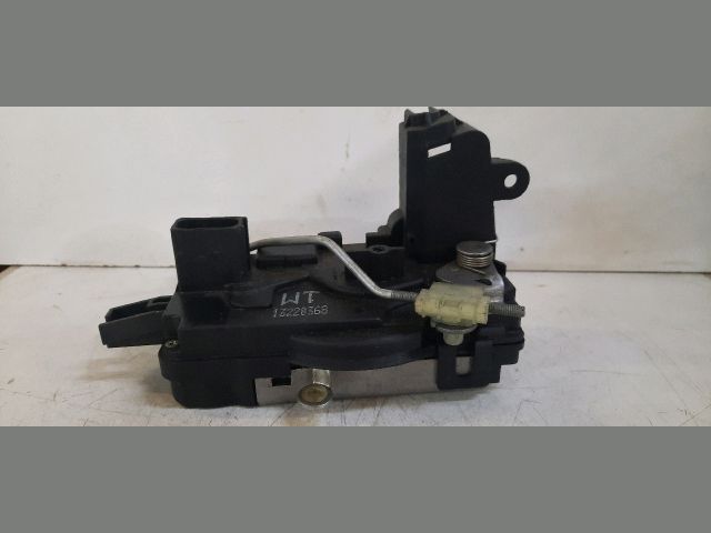 bontott OPEL ZAFIRA B Jobb első Ajtózár