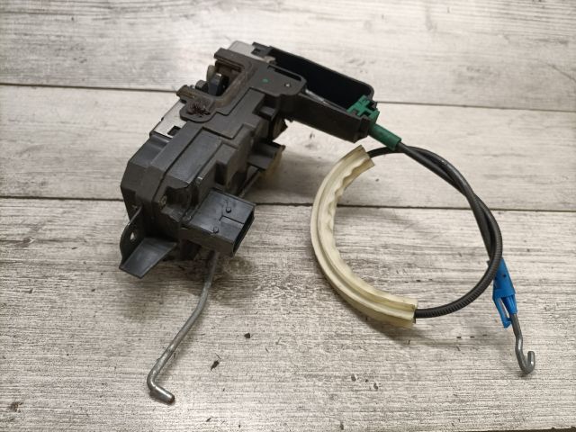 bontott OPEL ZAFIRA B Jobb első Ajtózár