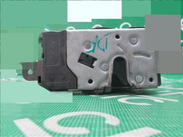 bontott OPEL ZAFIRA B Jobb első Ajtózár