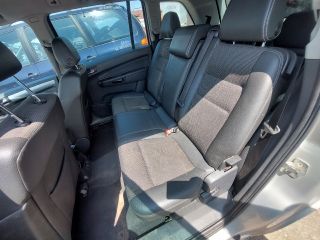 bontott OPEL ZAFIRA B Jobb első Biztonsági Öv Csat