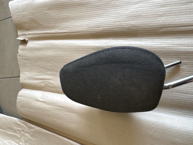 bontott OPEL ZAFIRA B Jobb első Fejtámla