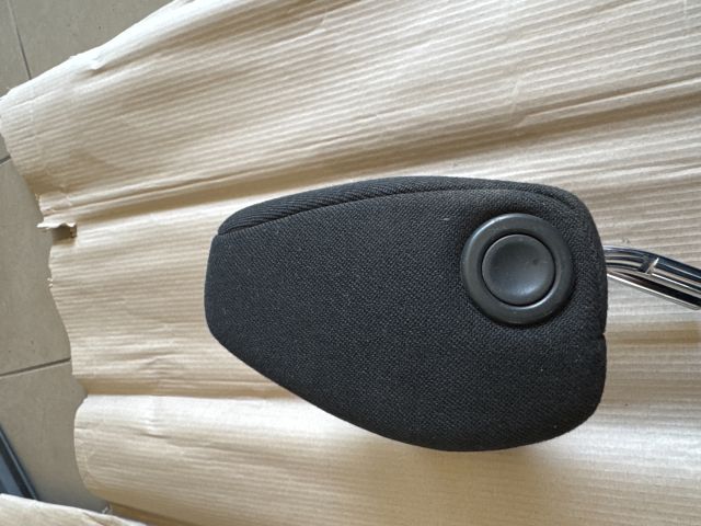 bontott OPEL ZAFIRA B Jobb első Fejtámla