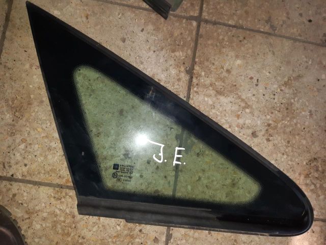 bontott OPEL ZAFIRA B Jobb első Fixüveg (Ajtóban)