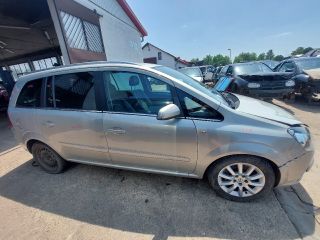 bontott OPEL ZAFIRA B Jobb első Fixüveg (Ajtóban)