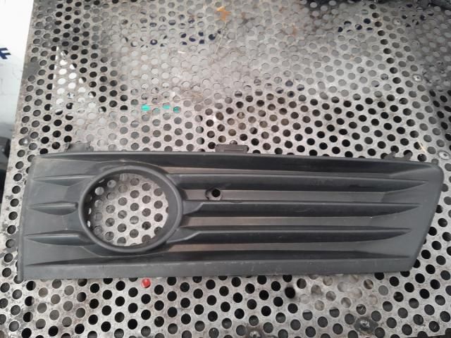 bontott OPEL ZAFIRA B Jobb első Lökhárító Vakborítás