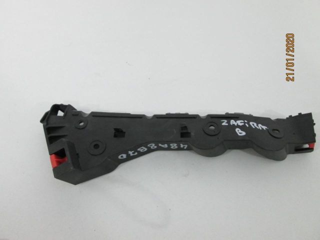 bontott OPEL ZAFIRA B Jobb első Oldal Lökhárító Tartó (Műanyag)