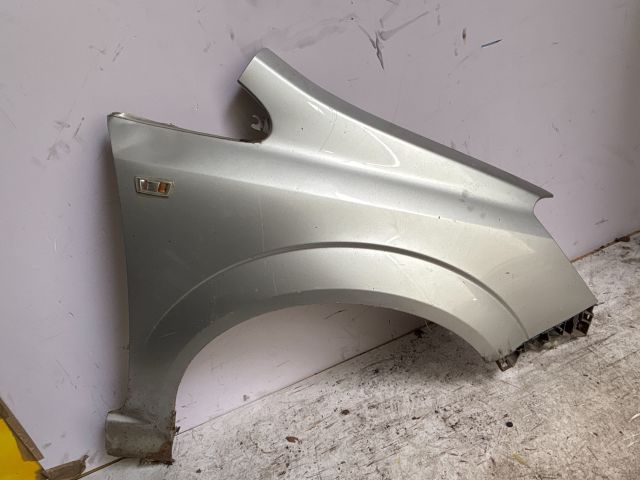 bontott OPEL ZAFIRA B Jobb első Sárvédő