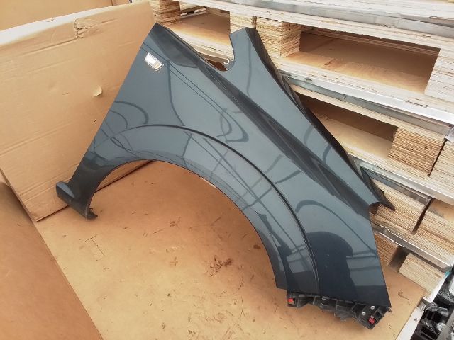 bontott OPEL ZAFIRA B Jobb első Sárvédő