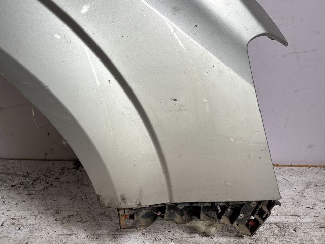 bontott OPEL ZAFIRA B Jobb első Sárvédő