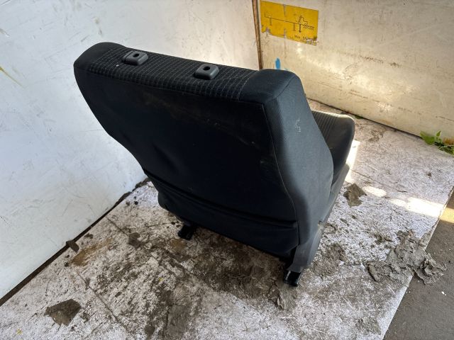 bontott OPEL ZAFIRA B Jobb első Ülés