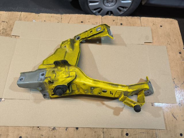 bontott OPEL ZAFIRA B Jobb Fényszóró Lámpakeret