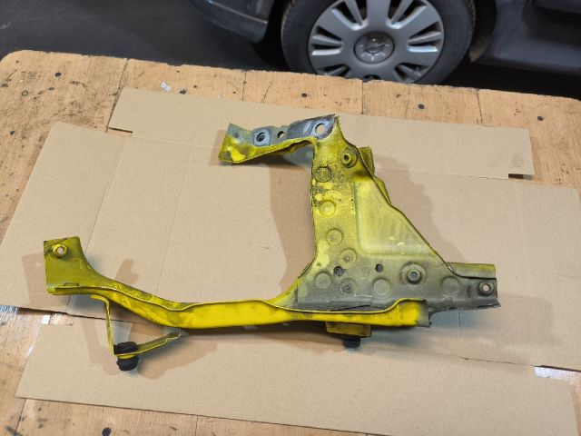 bontott OPEL ZAFIRA B Jobb Fényszóró Lámpakeret