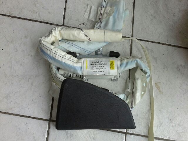 bontott OPEL ZAFIRA B Jobb Függönylégzsák és Oldallégzsák