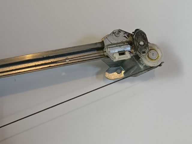 bontott OPEL ZAFIRA B Jobb hátsó Ablakemelő Szerkezet (Elektromos)