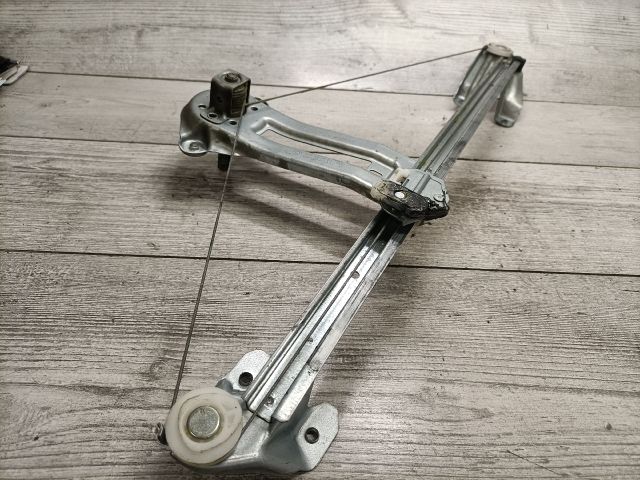 bontott OPEL ZAFIRA B Jobb hátsó Ablakemelő Szerkezet (Mechanikus)