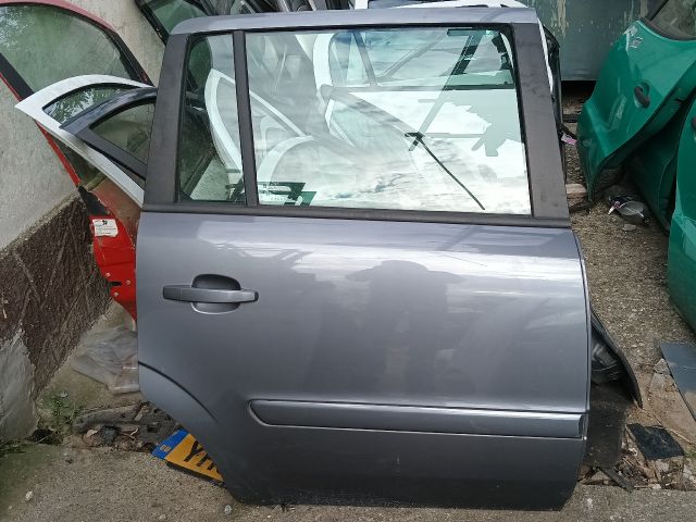 bontott OPEL ZAFIRA B Jobb hátsó Ajtó (Részeivel)