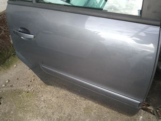 bontott OPEL ZAFIRA B Jobb hátsó Ajtó (Részeivel)