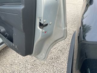 bontott OPEL ZAFIRA B Jobb hátsó Ajtó (Üres lemez)