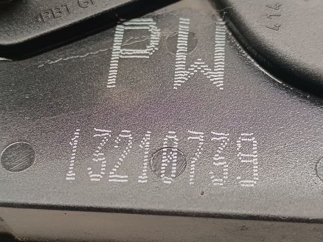 bontott OPEL ZAFIRA B Jobb hátsó Ajtózár