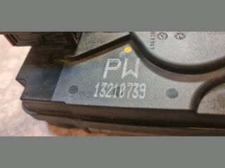 bontott OPEL ZAFIRA B Jobb hátsó Ajtózár