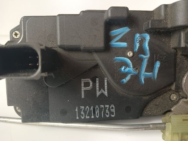 bontott OPEL ZAFIRA B Jobb hátsó Ajtózár