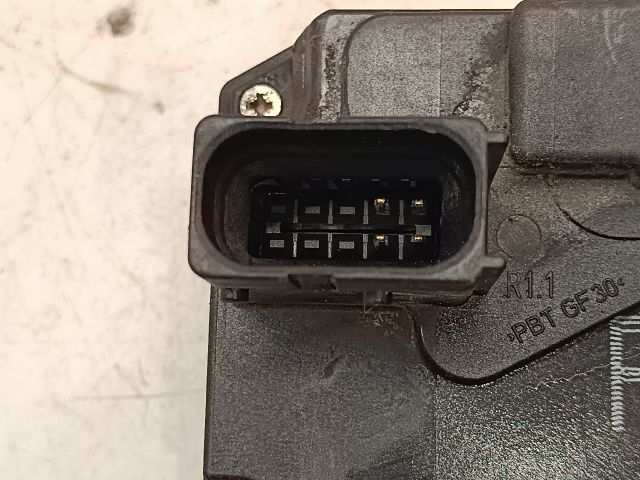 bontott OPEL ZAFIRA B Jobb hátsó Ajtózár