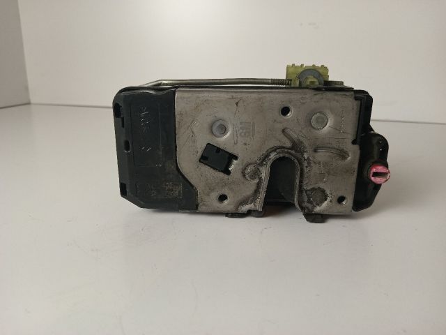 bontott OPEL ZAFIRA B Jobb hátsó Ajtózár