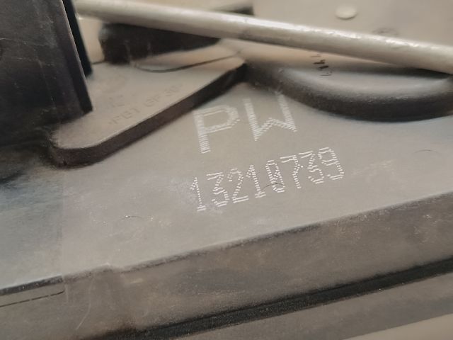 bontott OPEL ZAFIRA B Jobb hátsó Ajtózár