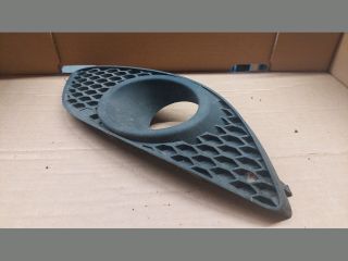 bontott OPEL ZAFIRA B Jobb Ködlámpa Rács